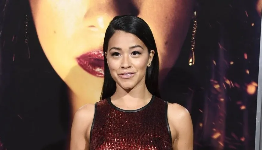 Gina Rodríguez debutará como directora en el cine con una cinta de boxeo