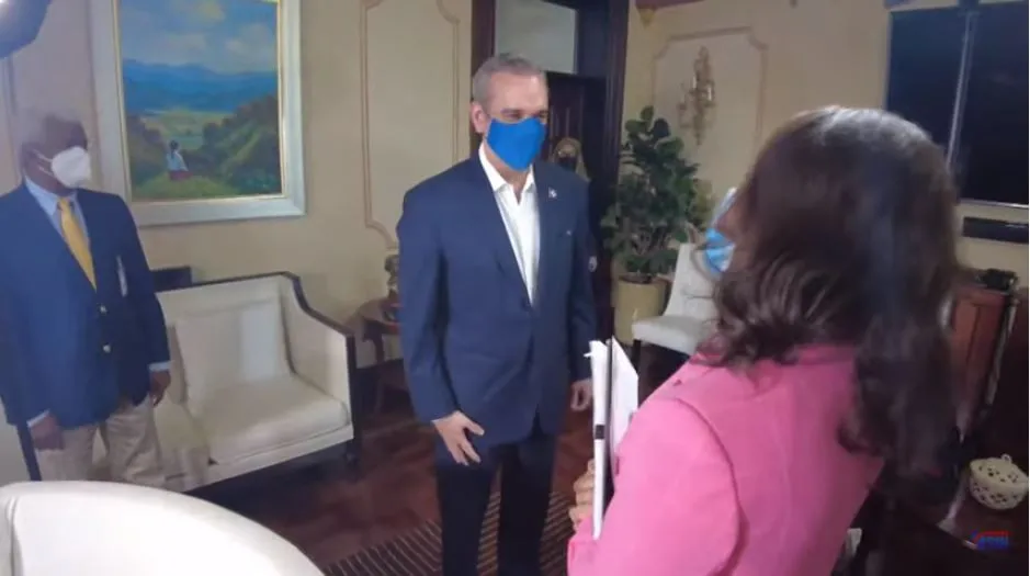 Una de las sombras del gobierno ha sido no poder avanzar los proyectos, dice Abinader