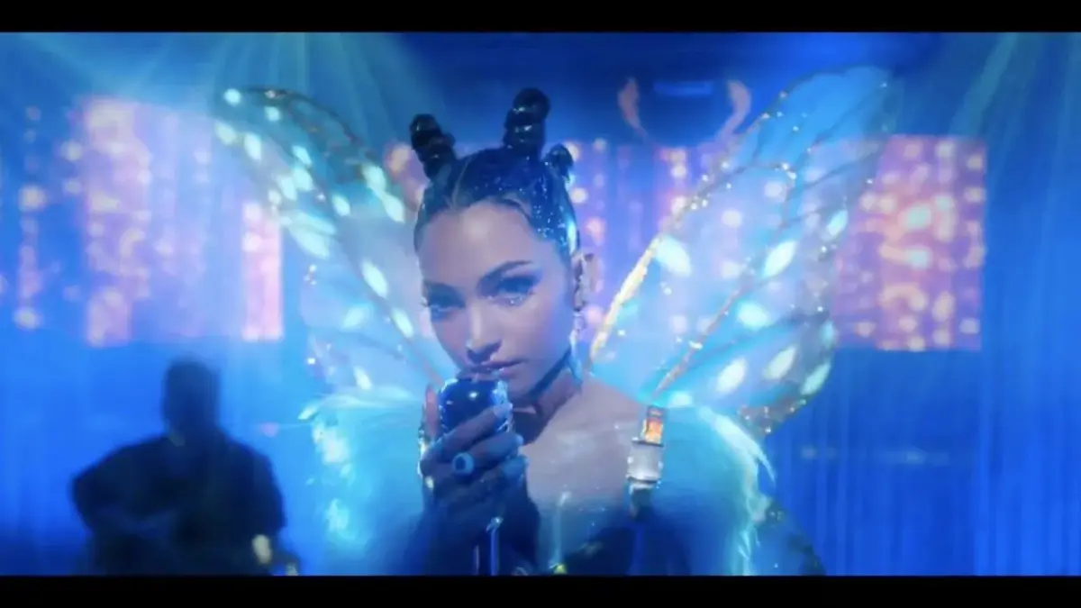 Ambar Lucid, la cantante con raíces dominicanas por la que suspiran los protagonistas de Élite