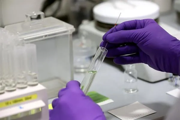 Autorizado el primer ensayo clínico de una vacuna española contra COVID-19