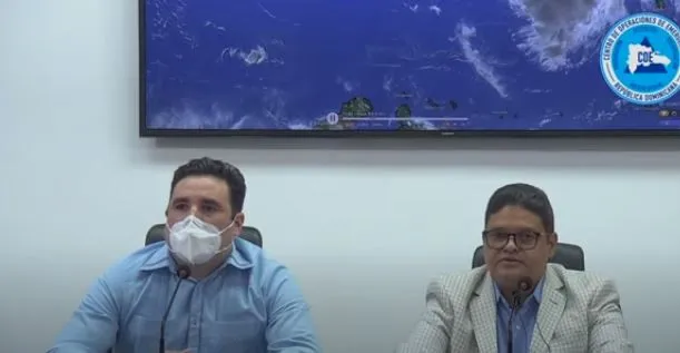 COE emite alerta roja para ocho provincias ante avance de potencial ciclón tropical