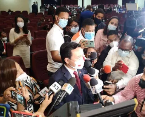 Peste porcina en RD afectará intercambio comercial, afirma embajador chino