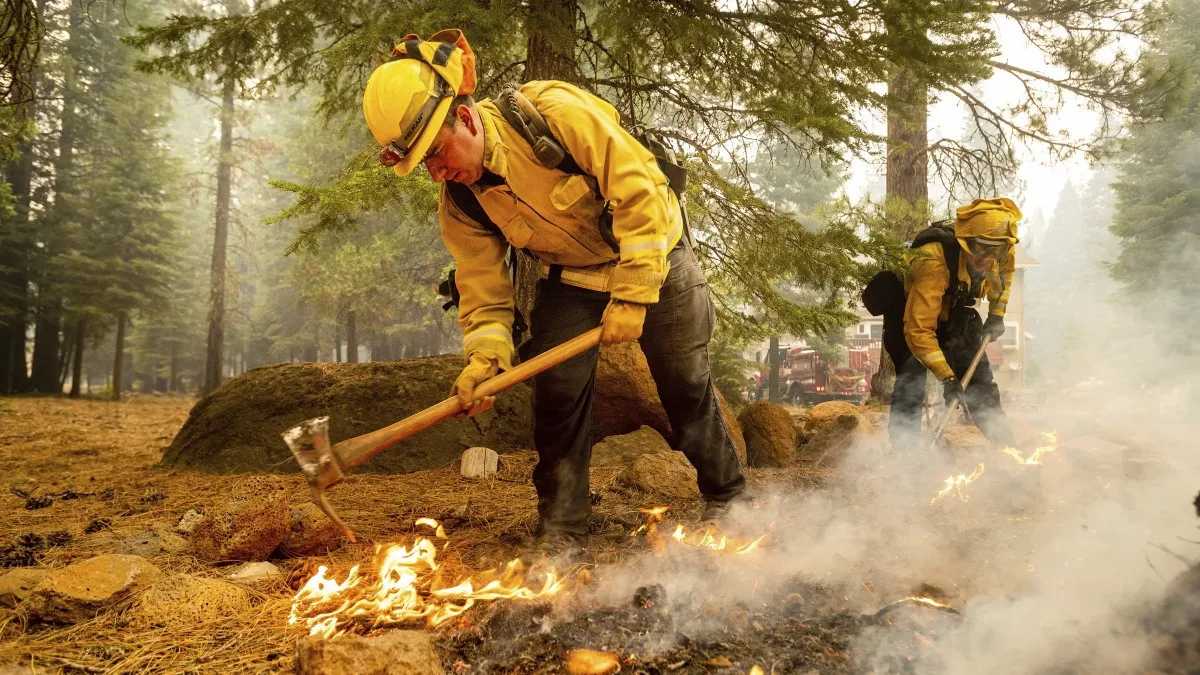El incendio Dixie es ahora el segundo más grande en la historia de California
