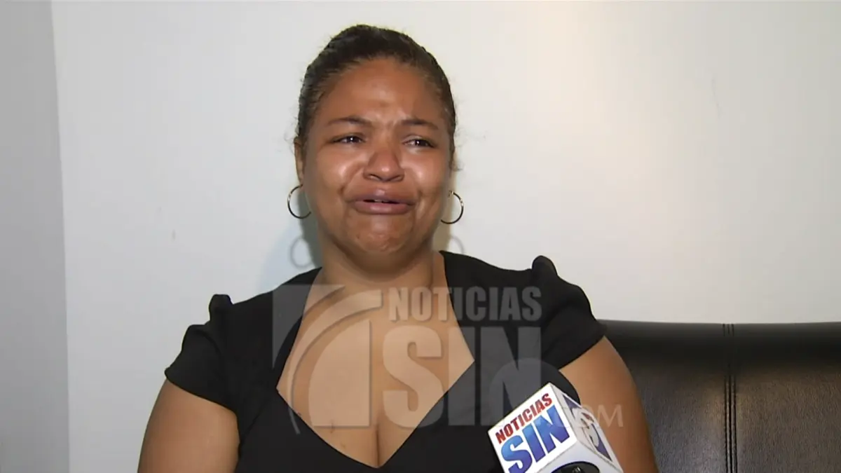 Mujer denuncia mala práctica medica por cirugía plástica