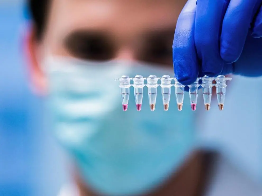 La EMA: no está claro si se necesita ni cuándo dosis de refuerzo contra COVID-19