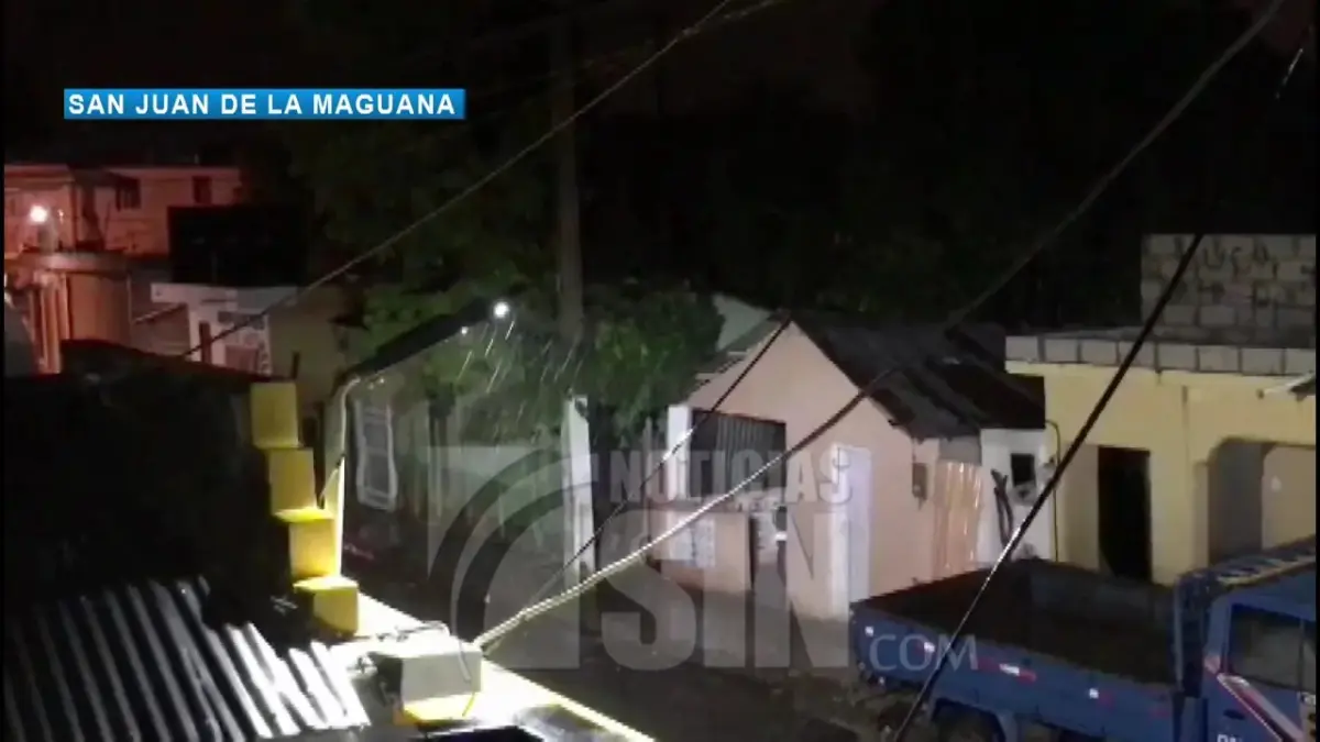 Llueve en San Juan por los efectos de Fred