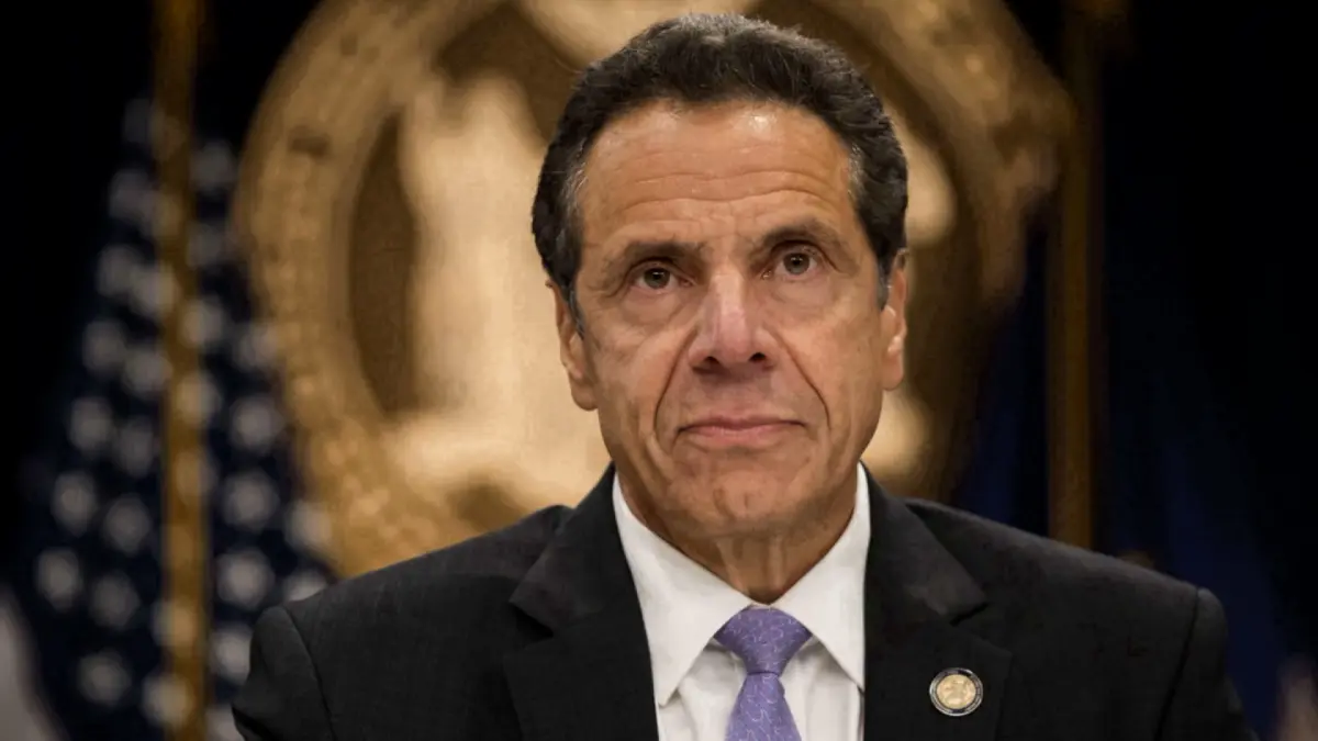 Asamblea de Nueva York seguirá analizando evidencias contra gobernador Andrew Cuomo