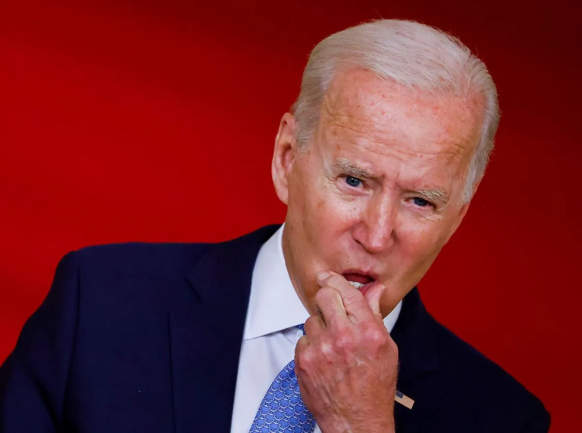 Biden dice a los no vacunados de EE.UU. que su paciencia se está agotando