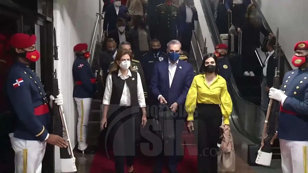 Llega al país el presidente Abinader tras participar en la Asamblea General de la ONU