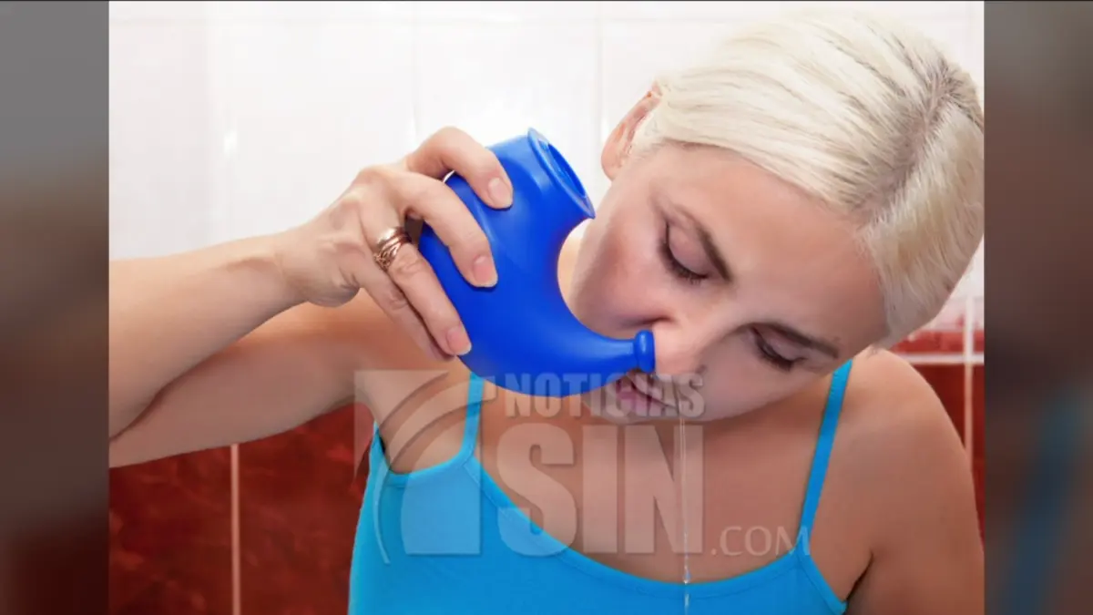 El lavado nasal para limpiar las fosas nasales