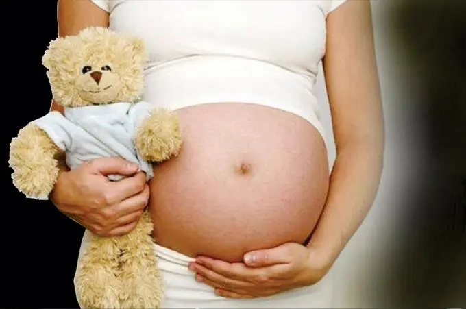 El 20% de mujeres se convierte en madre antes de los 18 años, según encuesta