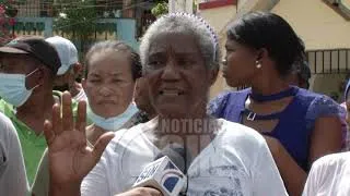 Aguas residuales afecta a residentes en sector de Santo Domingo Norte