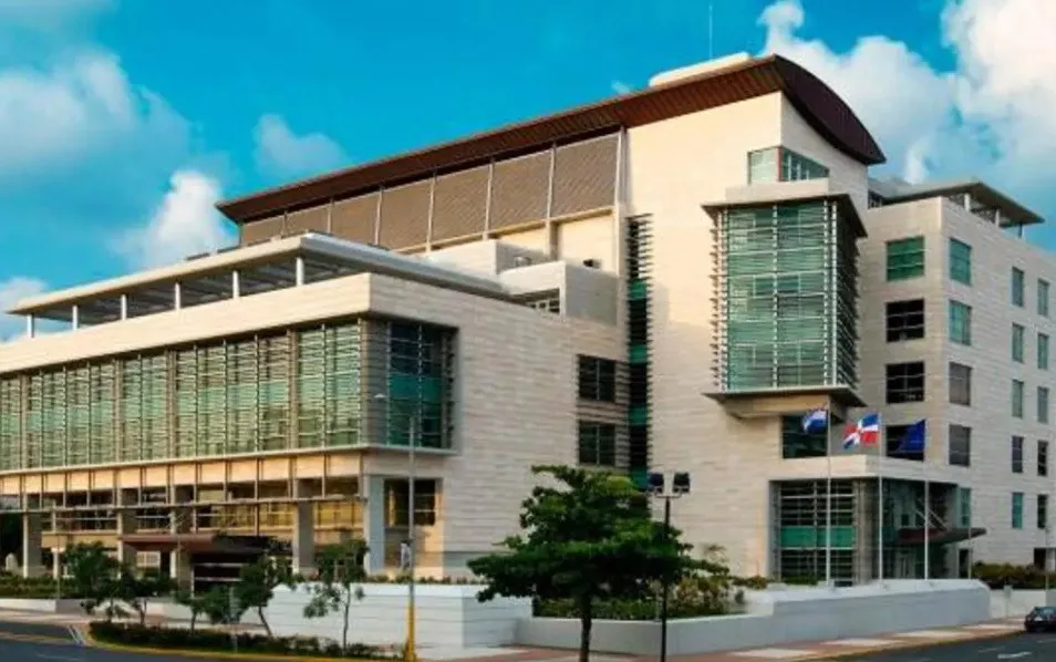 Fiscal del DN dice no perdió información de su computador durante hackeos en la PGR