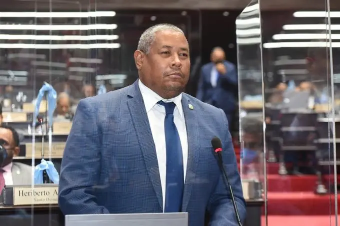 Diputado involucrado en Operación Falcón no está preso por inmunidad, revela la Pepca