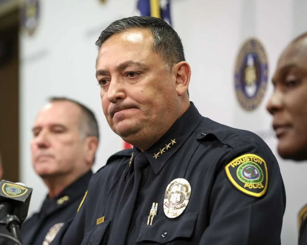 Despiden a jefe policial de Miami que denunció a concejales y mafia cubana