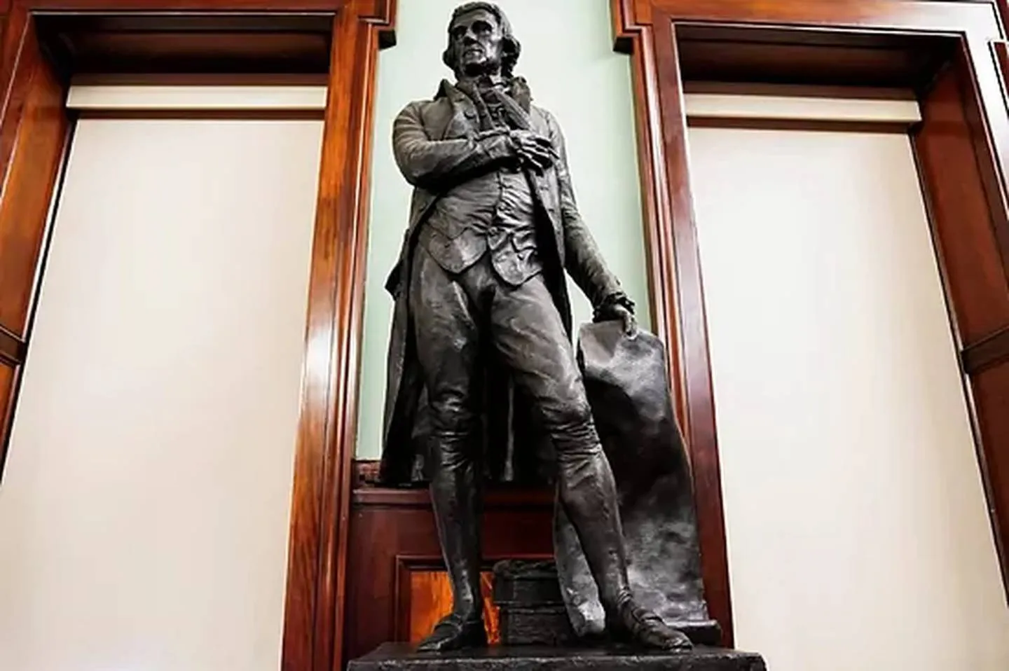 Nueva York retirará la estatua de Thomas Jefferson del Ayuntamiento por su pasado esclavista