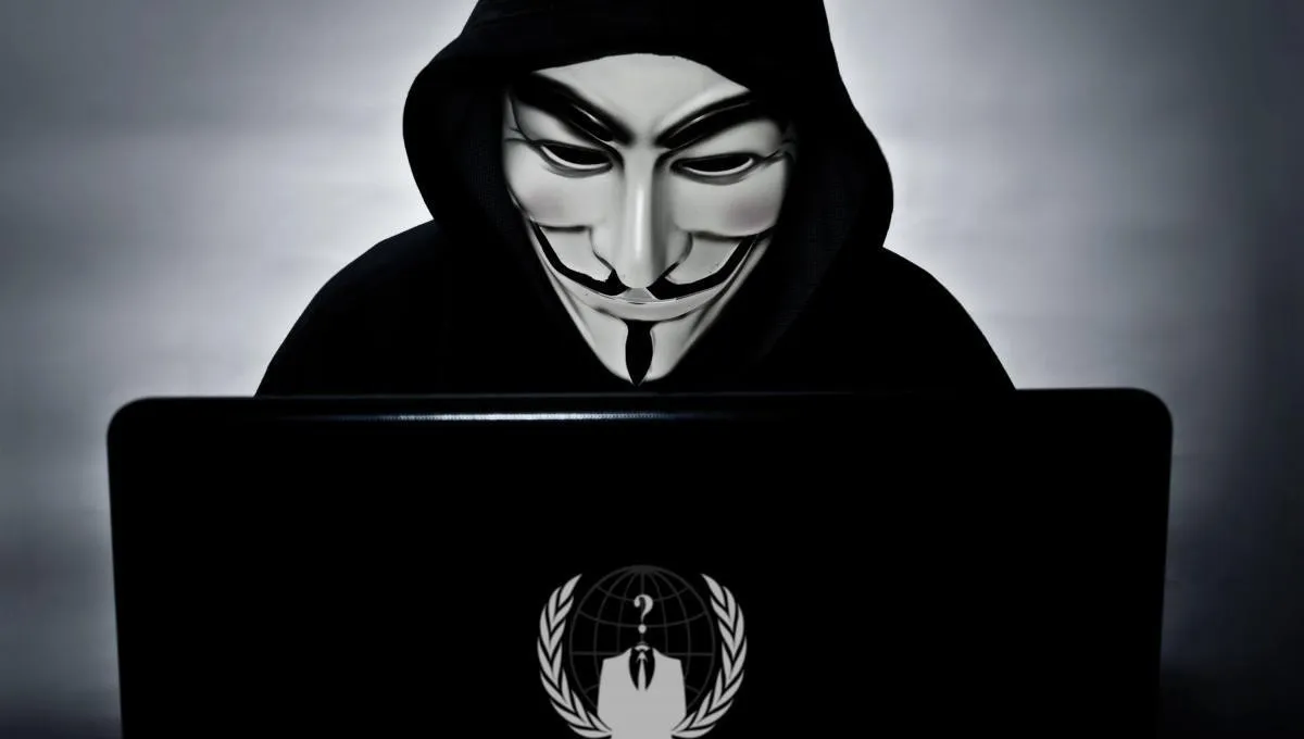 Anonymous hackea “TRUTH Social”, red de Trump, después del anuncio de su lanzamiento