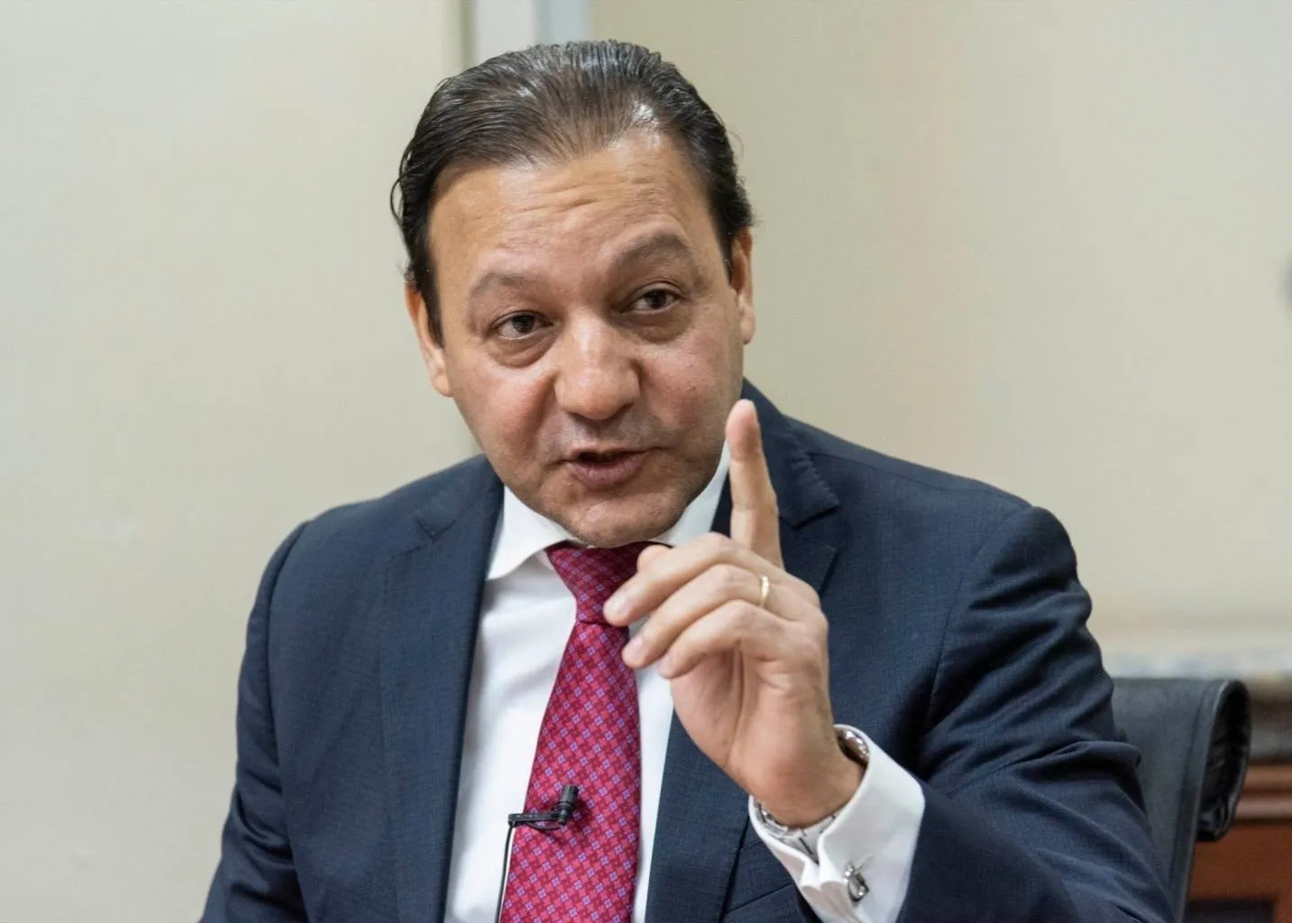 Alcalde de Santiago suspende jornada de vacunación tras desautorización de SP