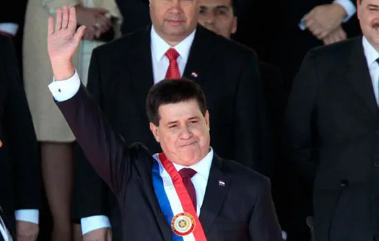 Tras revelación de Pandora Papers denunciarán a expresidente de Paraguay por falsear patrimonio