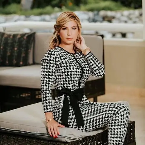 Familiares lloran muerte de Leslie Rosado, asesinada de un disparo en la cabeza por cabo PN