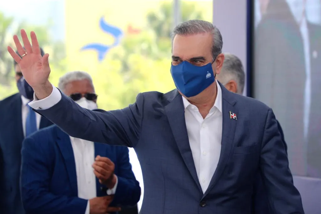 Presidente Abinader viajará este viernes a Cotuí; luego se reunirá con ministros