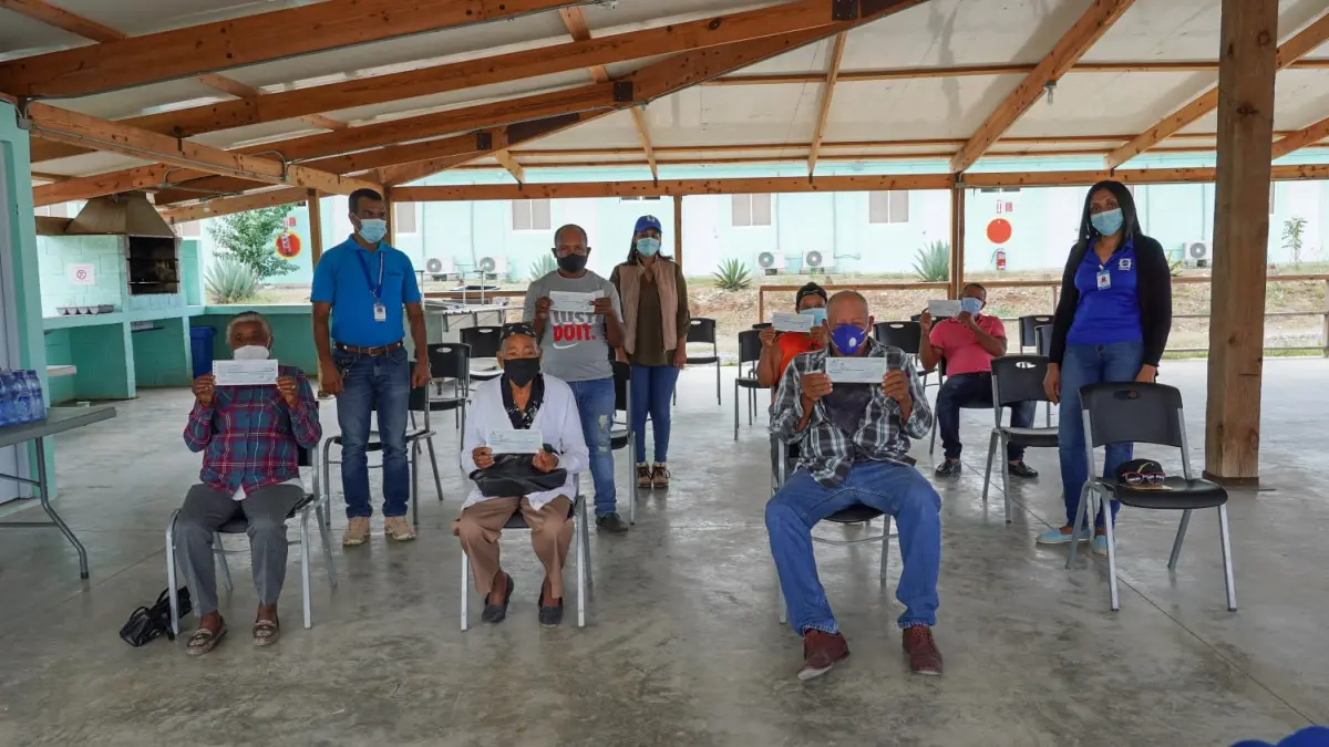 Realizan pagos de más de RD$21 MM por indemnización de cultivos a familias de Monte Grande