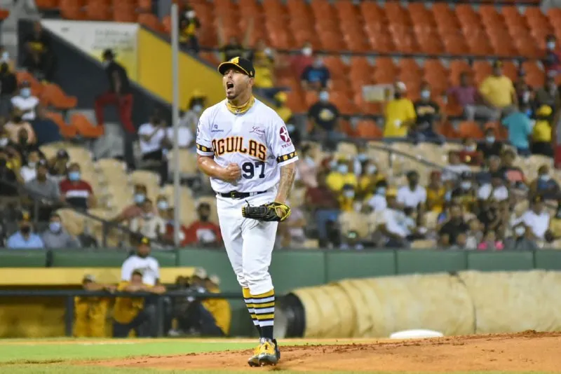 Águilas inician ganando defensa del título; Taveras, Maya y Córdoba se destacan