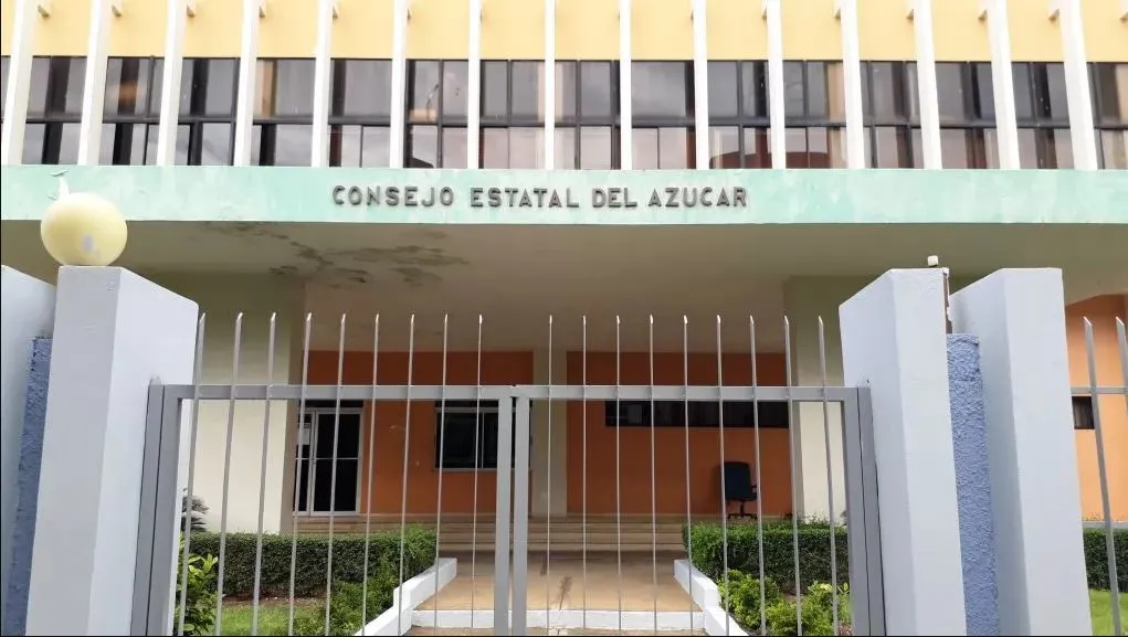 A partir de hoy el CEA queda suprimido y su patrimonio pasa a Bienes Nacionales