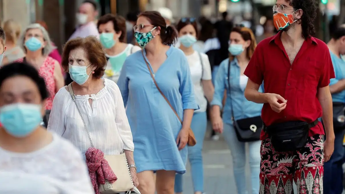 A días del Thanksgiving, casos de COVID-19 van en aumento en EE.UU.