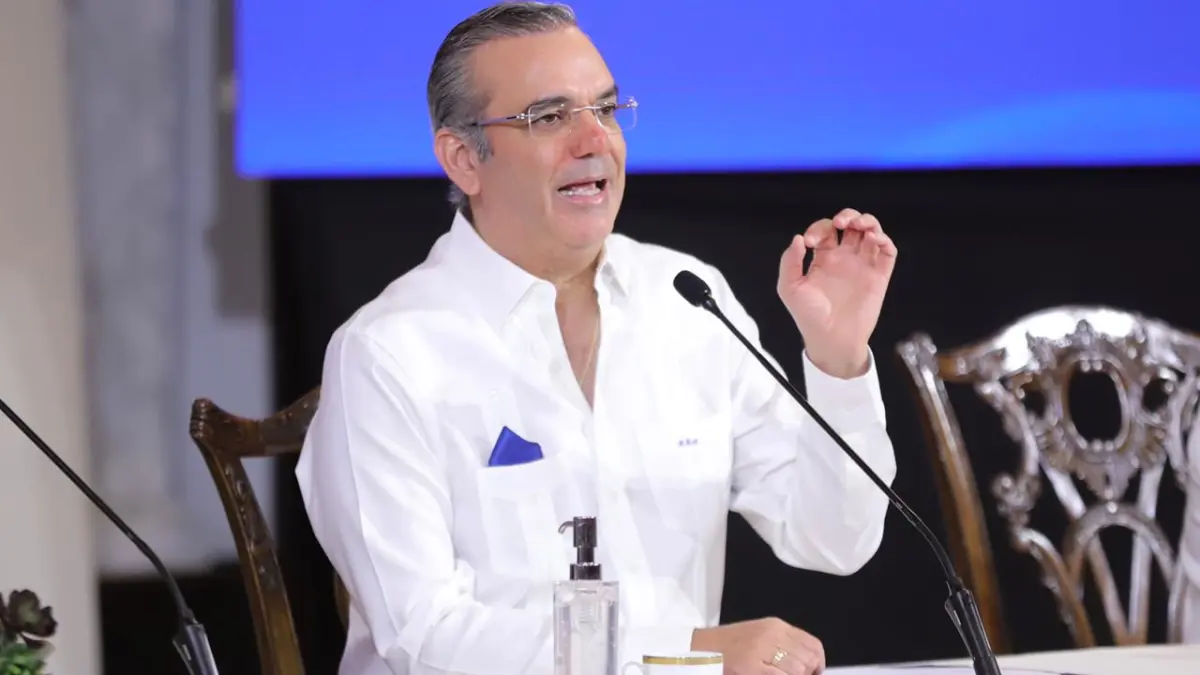 Abinader aclara suspensión de visado a estudiantes haitianos es para proteger al país