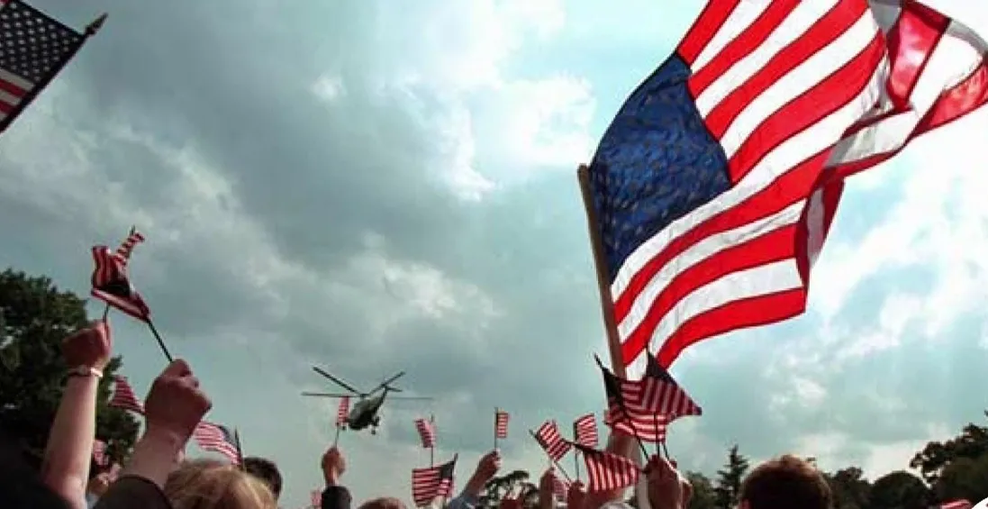 Bernardo Vega: La democracia en Estados Unidos está corriendo peligro