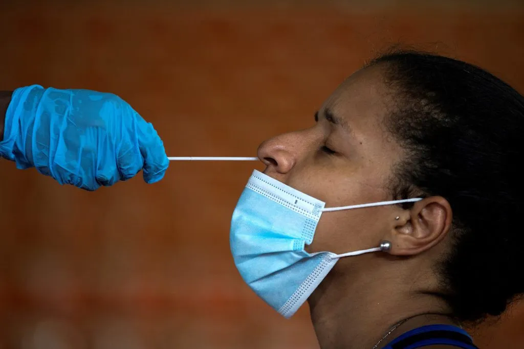 Conozca los lugares donde se puede realizar la prueba PCR gratis