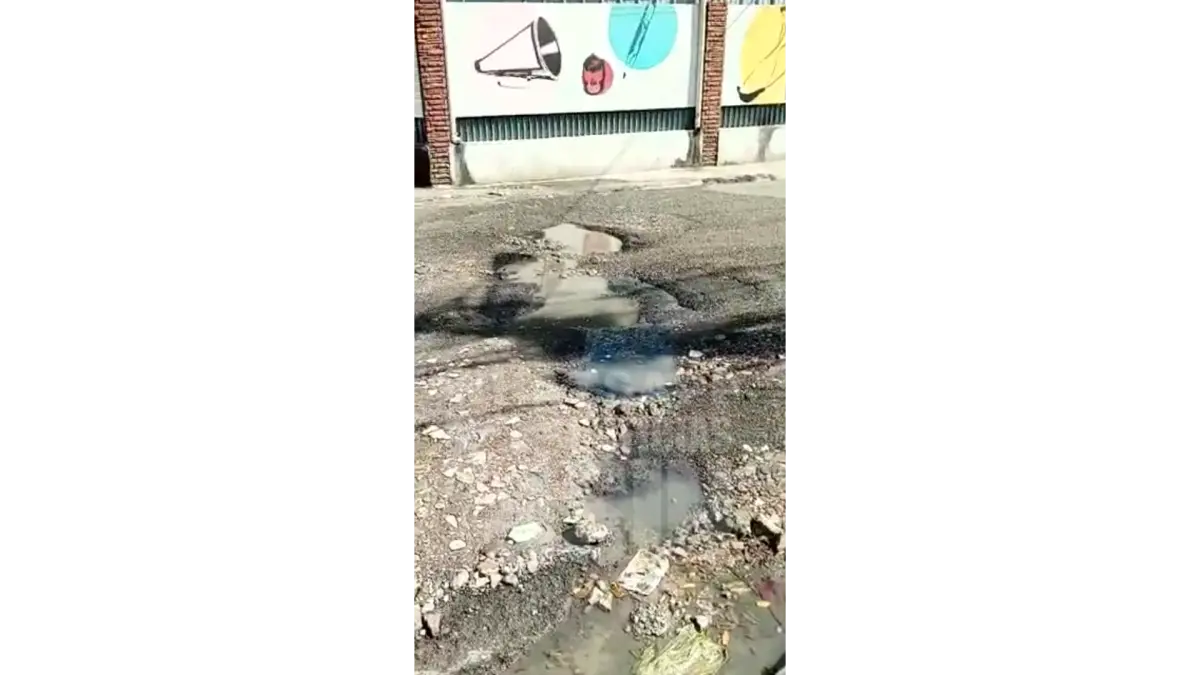 Ciudadano denuncia las malas condiciones en calle del sector Galá