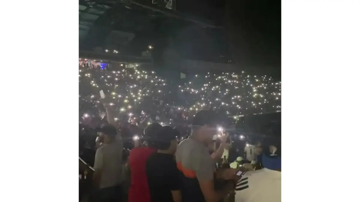 VIDEO: Apagón en el estadio Quisqueya sorprende a la fanaticada