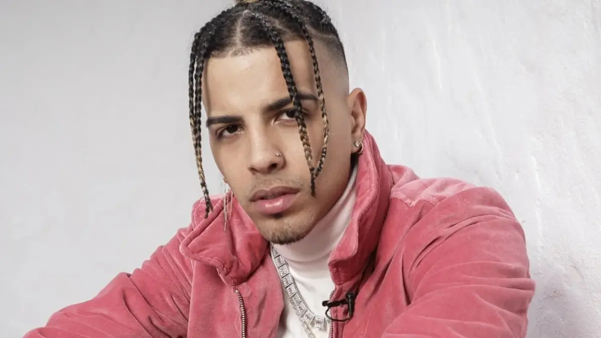 Rauw Alejandro lanza ataque verbal musical Hunter contra Jhay Cortez