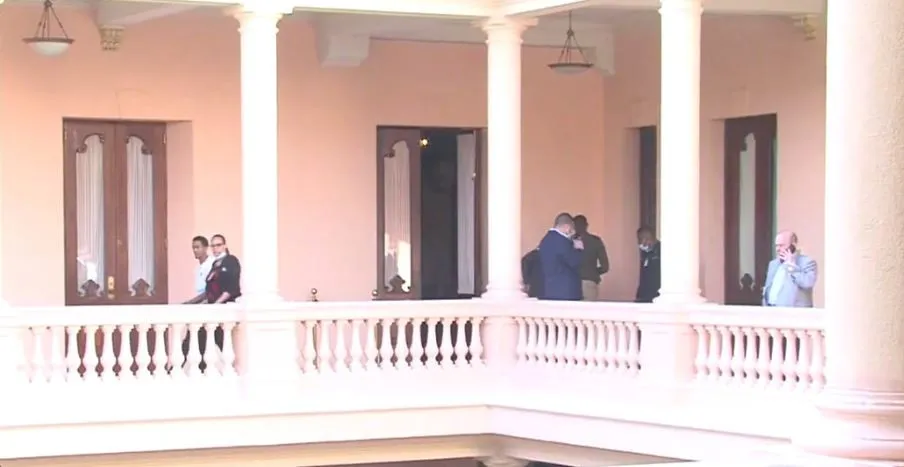 El Gobierno impulsará aplicación de tercera dosis ante nueva variante Ómicron