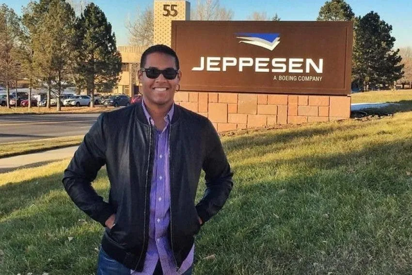 Si se demuestra irregularidades habrá consecuencias, dice abogado de familia de copiloto falleció en accidente aéreo