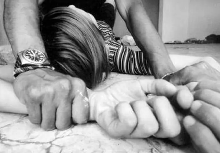 Once mujeres acusaron hombre de violarlas y juez lo dejó en libertad porque sufre sexsomnia