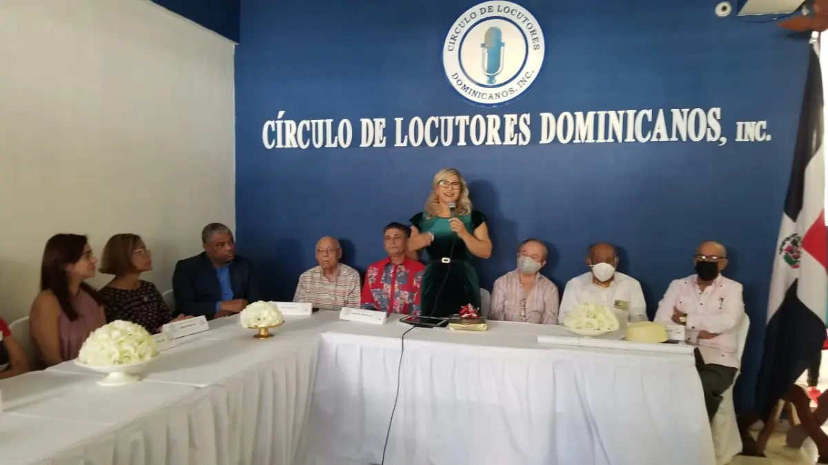 Círculo de Locutores Dominicanos celebra encuentro navideño; hace lanzamiento de página web