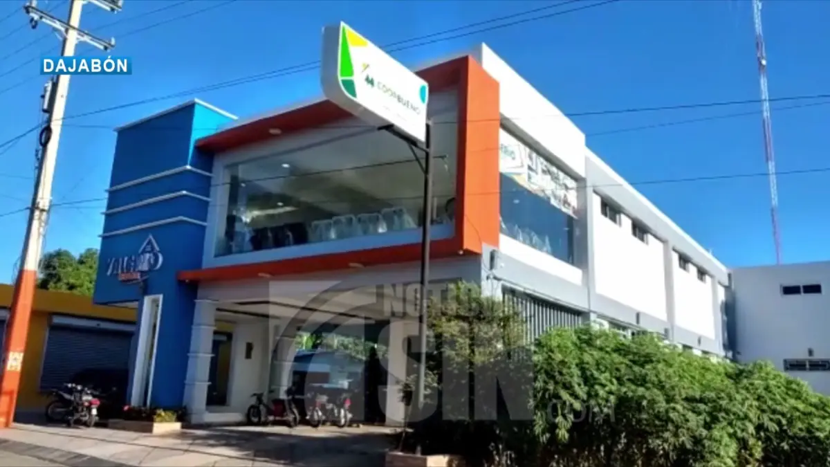 Desconocidos roban caja fuerte de una cooperativa en Dajabón