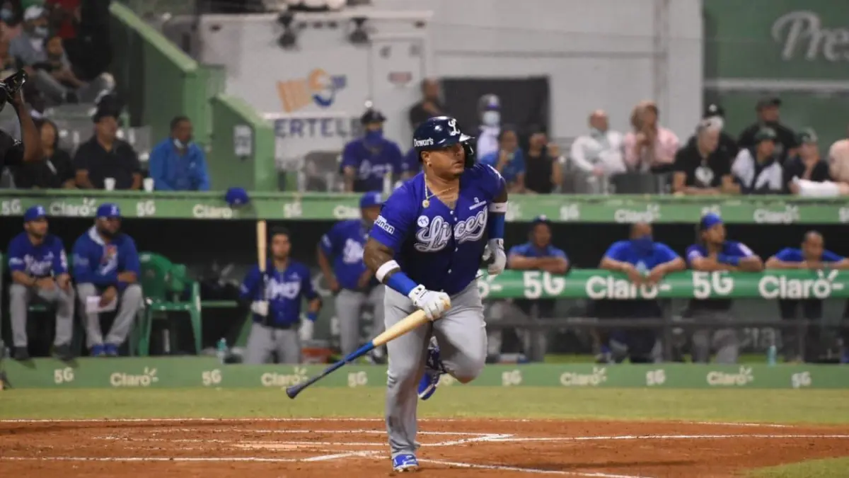 Mercedes y Mazara conducen triunfo de Tigres del Licey