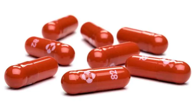 Pfizer asegura que pastillas anticovid también son eficaces contra ómicron