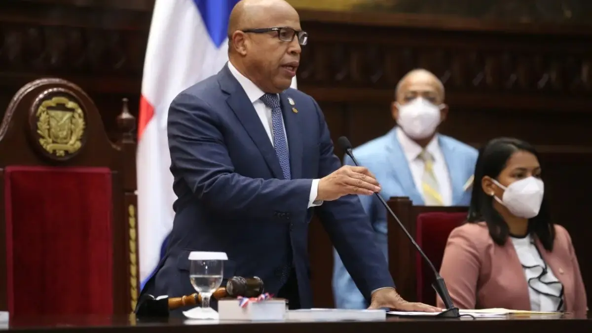 Diputados envían a comisión especial proyecto de Código Penal