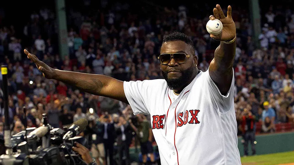 Juez anula archivo de querella contra David Ortiz por violencia de género