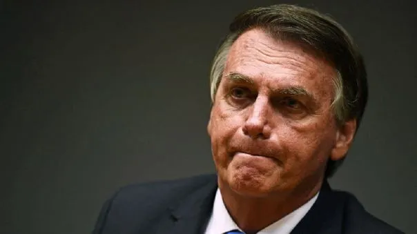 Bolsonaro supera obstrucción intestinal y sus médicos descartan nueva cirugía