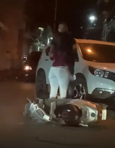 Policía investigará a hombre que agredió a mujer en Baní