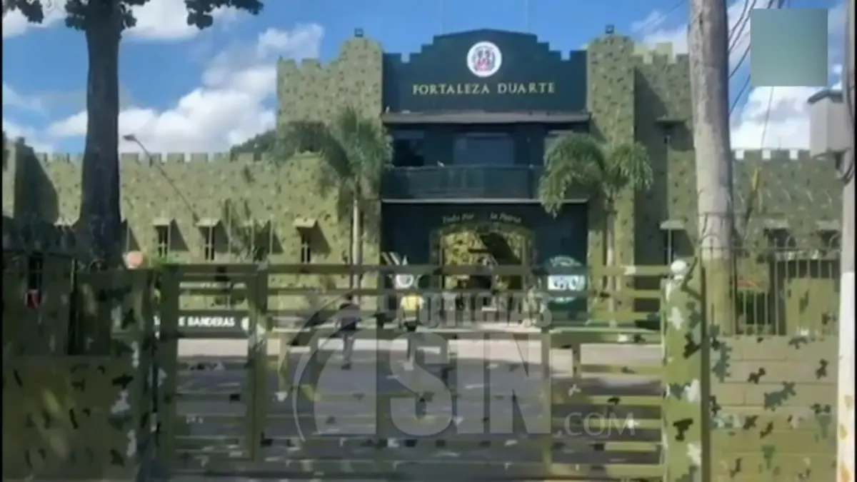 Protestan en Fortaleza Duarte de SFM por traslado de recluso