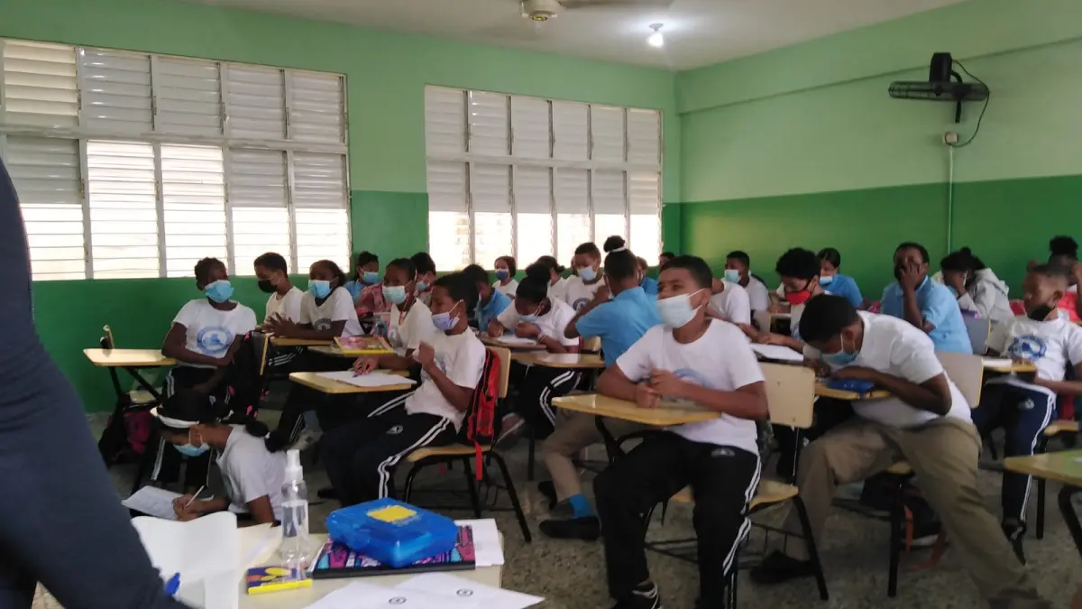 Tras llamado de la ADP de acudir a las aulas, asistencia de maestros y estudiantes es mínima