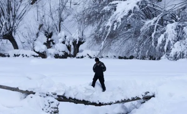 Al menos 15 muertos en avalanchas de nieve en el este de Afganistán