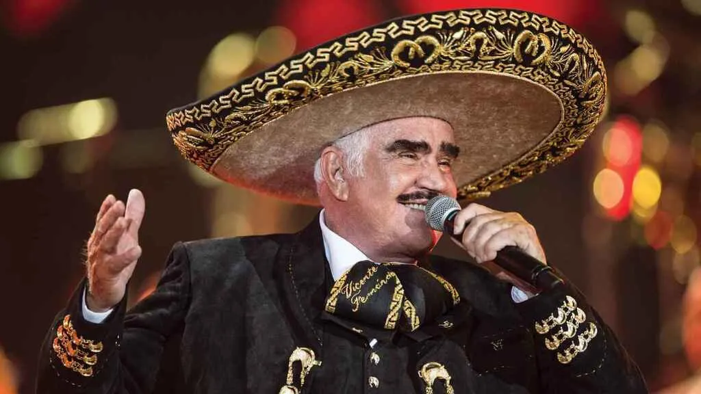 Vicente Fernández será homenajeado en Premios lo Nuestro